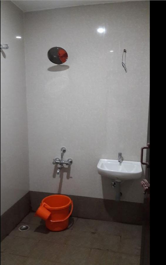 Hotel Gowri Sankar Ambāsamudram Esterno foto