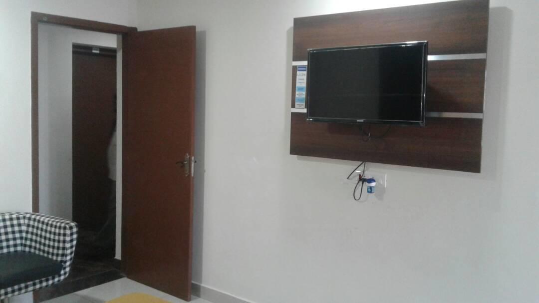 Hotel Gowri Sankar Ambāsamudram Esterno foto
